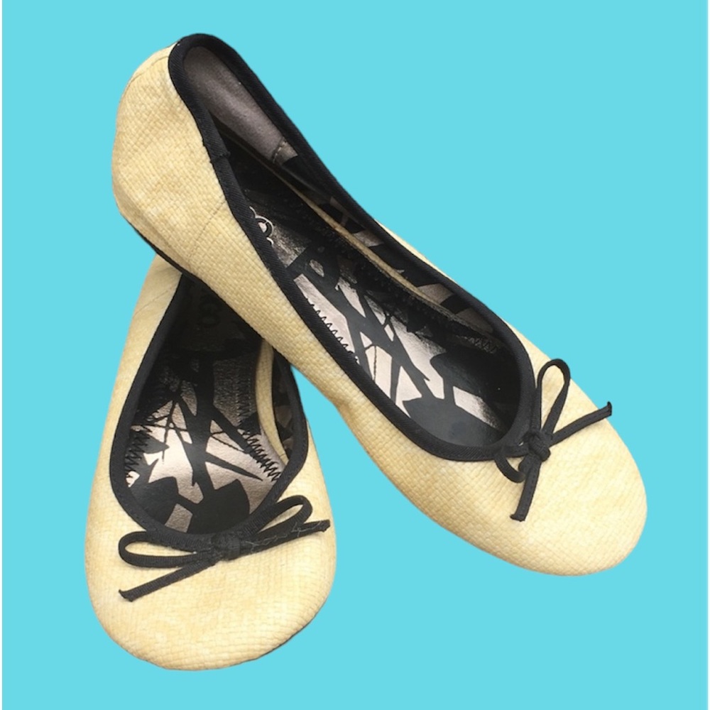 Bongo Marcy Woven Bow Flats! EUC!